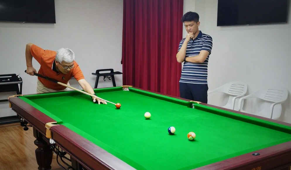 Bất ngờ tại English Open: 'Nhà vô địch thế giới' Wu Yize sớm dừng bước Bất ngờ tại English Open: 'Nhà vô địch thế giới' Wu Yize sớm dừng bước