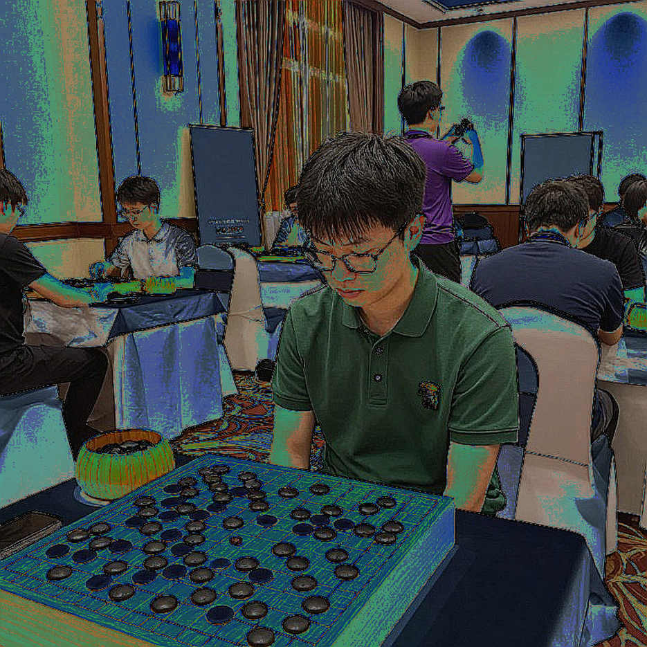 Olympiad cờ vua 2026, vòng 5: Ấn Độ hạ Hà Lan 3-1, Gukesh ngồi bàn cuối và lời từ chối hòa của Pragg