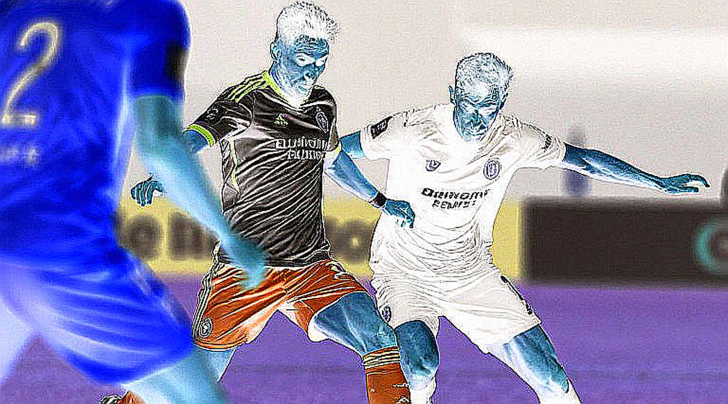 Phản công ở V.League: Khoảng trống sau lưng hàng thủ và ba giây quyết định