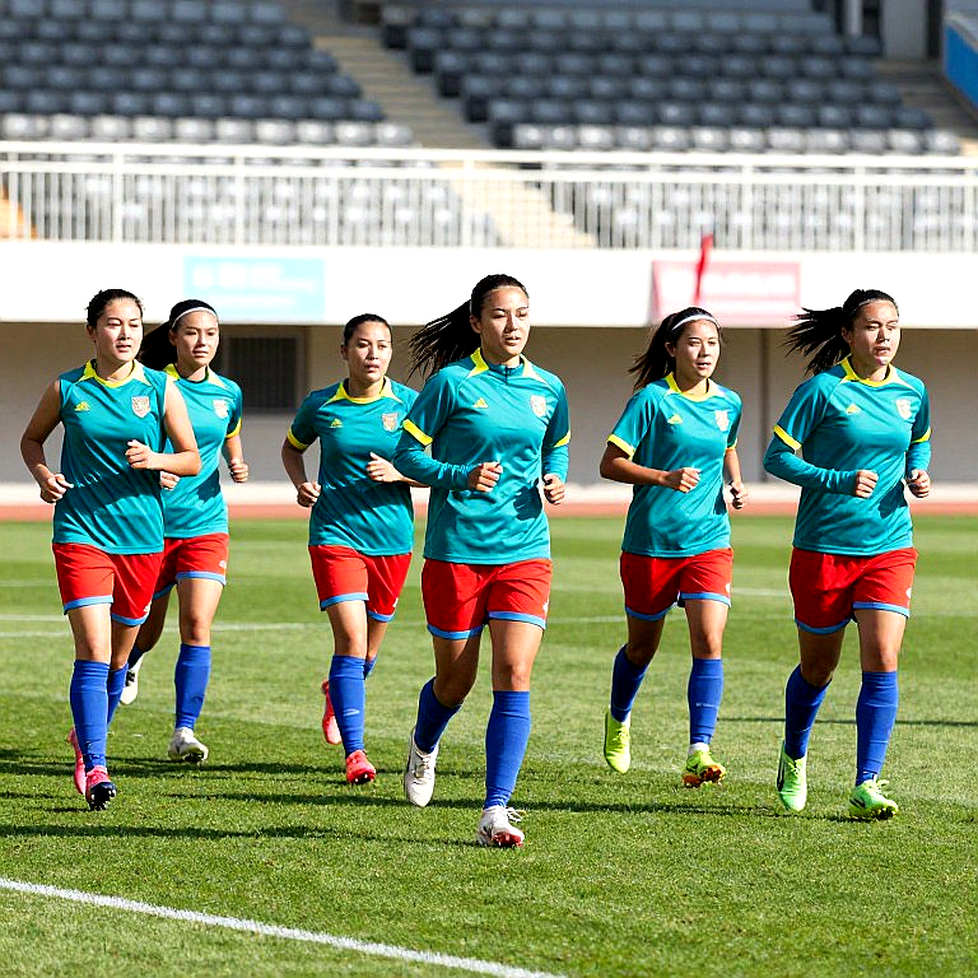 Nín thở cùng 0-0: Đội tuyển nữ Việt Nam và trận đấu sinh tử với Thái Lan Nín thở cùng 0-0: Đội tuyển nữ Việt Nam và trận đấu sinh tử với Thái Lan