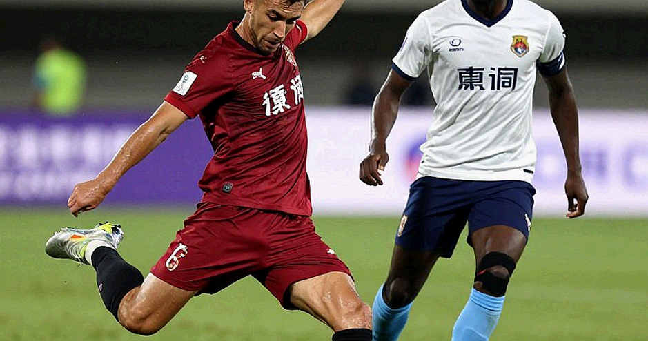 PSSI Bắc Sumatra: Arya Sinulingga và canh bạc mười năm trồng người từ tuổi lên tám