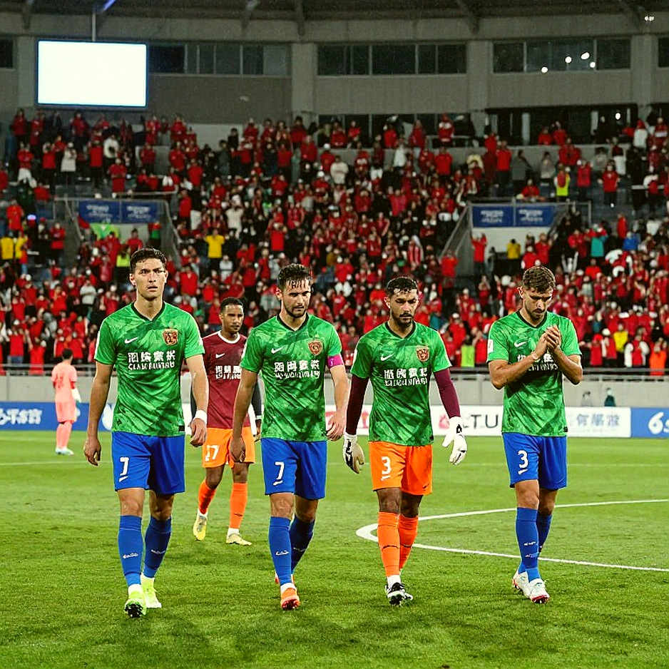 Góc nhìn trọng tài V.League: Khi VAR không xóa được điểm mù của con người