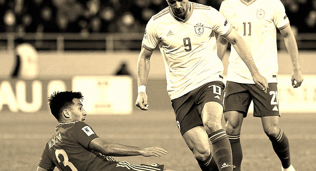 Rafa Márquez ra mắt Mexico: Chiếc áo số 10 của cậu bé 17 tuổi và ba khoảng trống không thể lấp
