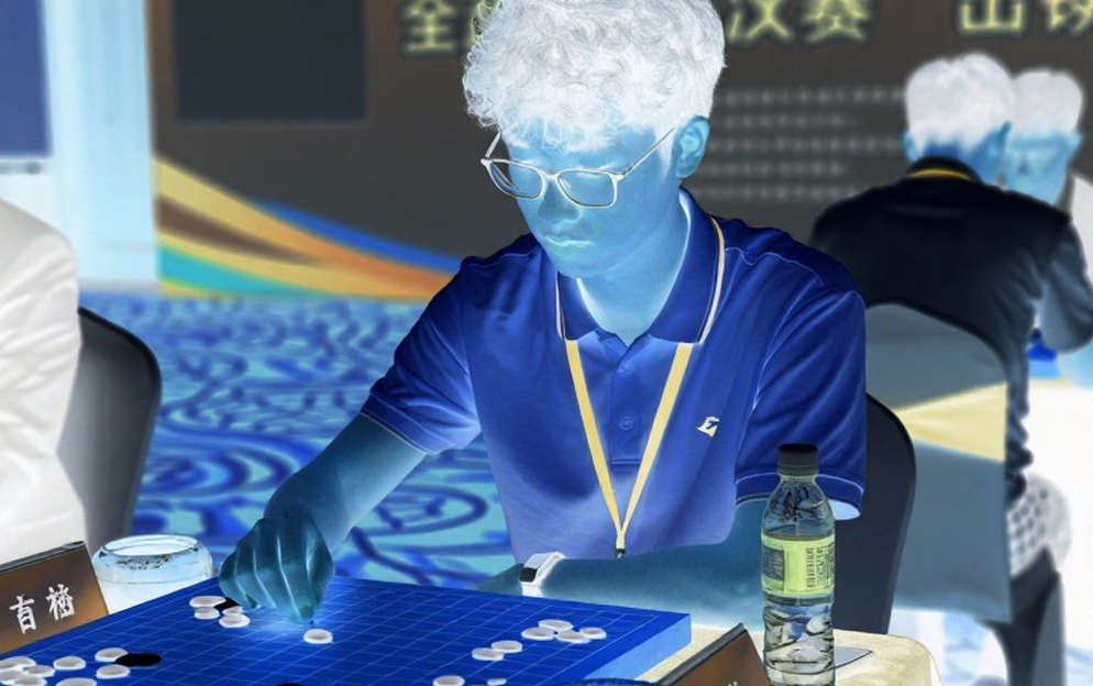 Fritz 20: A 3,400-Elo Machine and What It Cannot Teach Fritz 20: A 3,400-Elo Machine and What It Cannot Teach