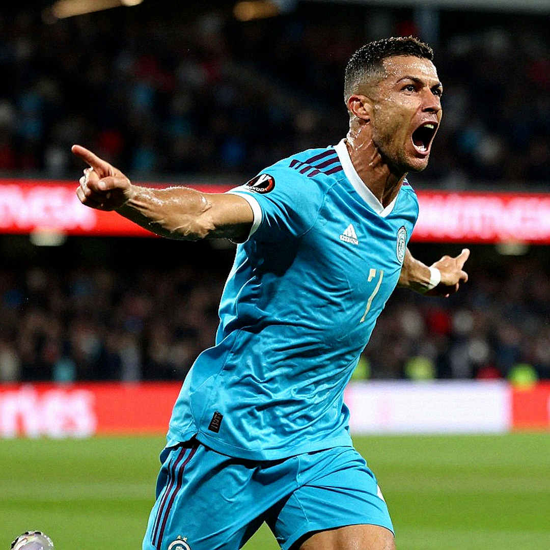 Bayern Munich: 250 triệu euro, ghế thứ mười và đêm bốn giờ sáng của Matthäus