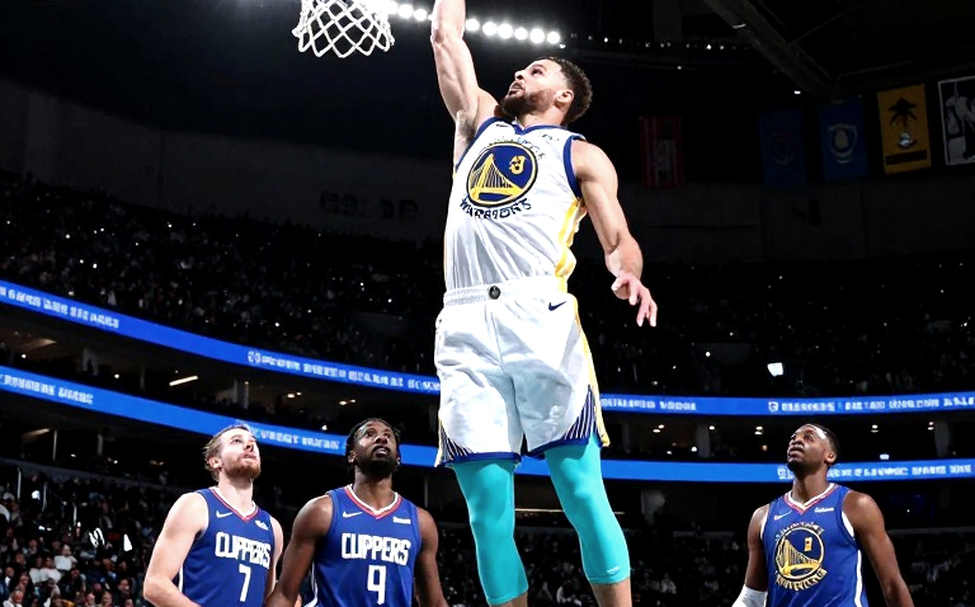 Ổ dịch ở Rhodes: Panathinaikos mất cả băng ghế huấn luyện, AEK mất nửa đội hình trước ngày EuroLeague khai cuộc Ổ dịch ở Rhodes: Panathinaikos mất cả băng ghế huấn luyện, AEK mất nửa đội hình trước ngày EuroLeague khai cuộc