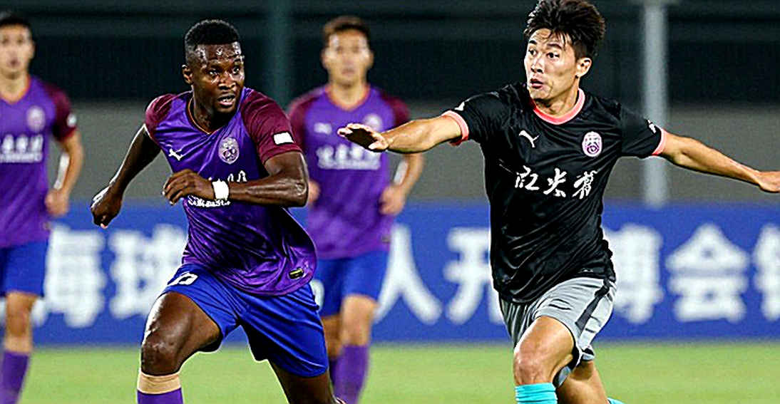Chấn thương V.League: Điều gì xảy ra khi không ai thực sự đặt tay lên gân kheo cầu thủ Chấn thương V.League: Điều gì xảy ra khi không ai thực sự đặt tay lên gân kheo cầu thủ