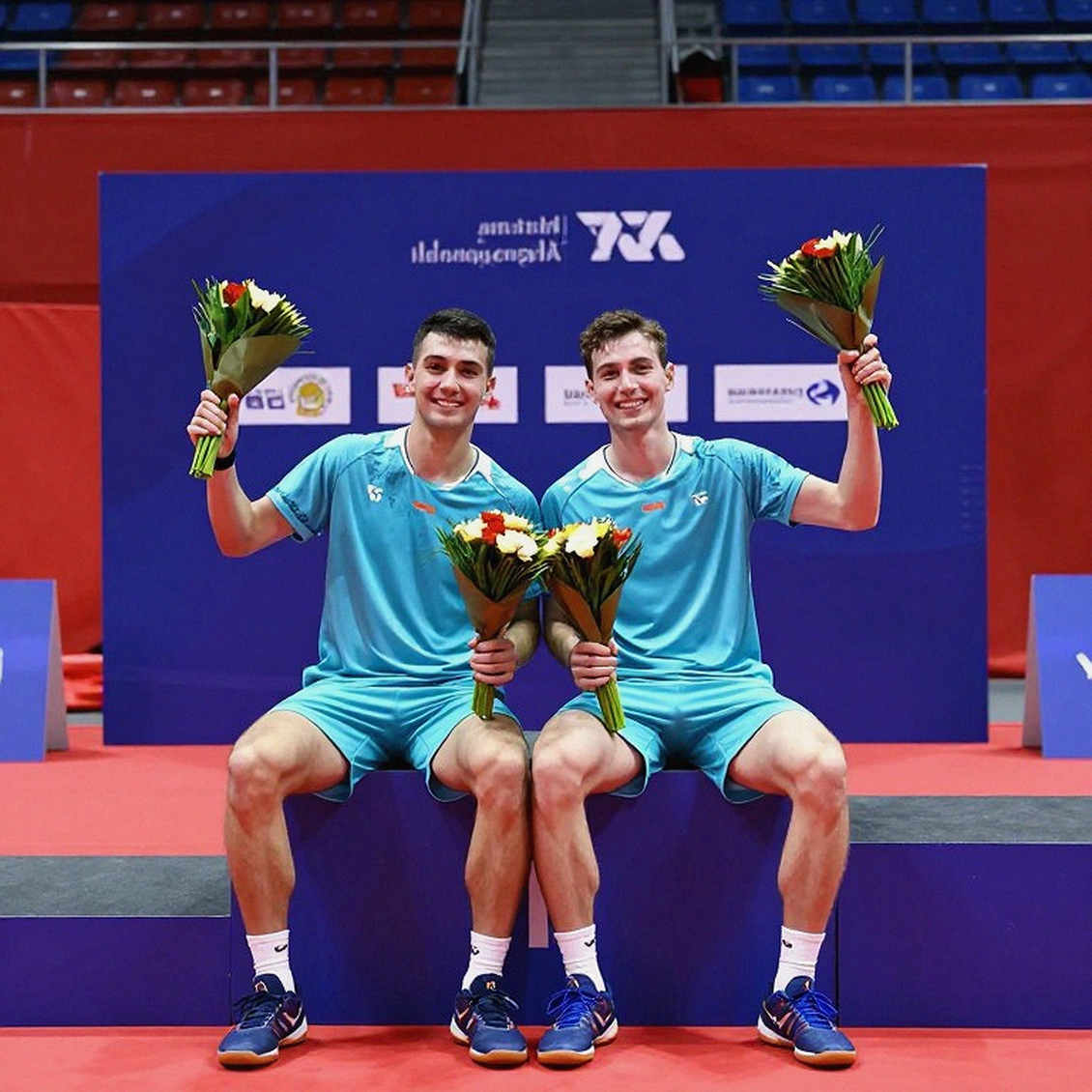 Thuy Linh and the Echo from Empty Courts: Asiad Is Not for Lonely Dreams Thuy Linh and the Echo from Empty Courts: Asiad Is Not for Lonely Dreams