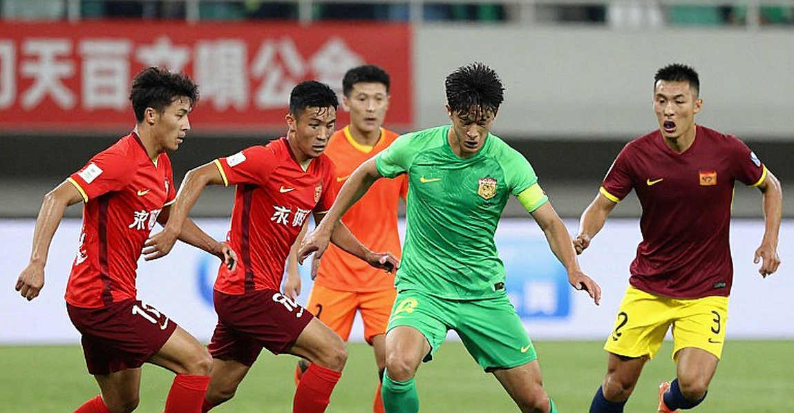 Giải mã Eerste Divisie: Khi dữ liệu thô và áp lực khán đài định hình cuộc đua thăng hạng